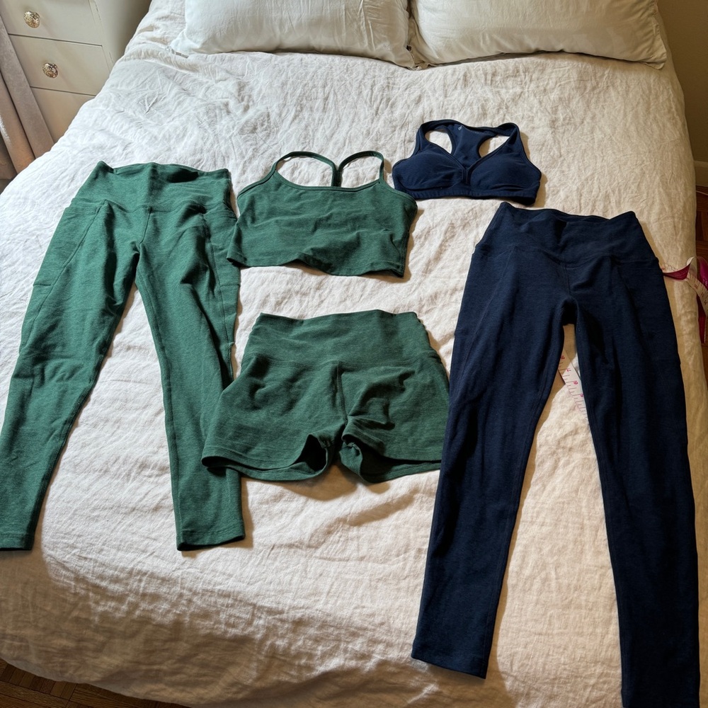 Beyond Yoga 5 Piece Set! Spacedye Collection Pockets